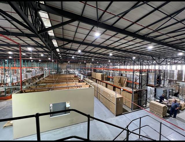 7,487M² WAREHOUSE FOR SALE IN STRIJDOMPARK
